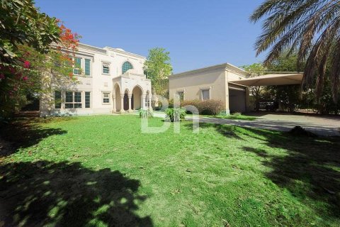 Вилла с 5 спальнями в Jumeirah Islands, ОАЭ №90415 10