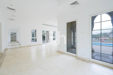 Вилла с 5 спальнями в Jumeirah Islands, ОАЭ №90415 8