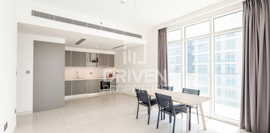 2 bedrooms Apartment in EMAAR Beachfront, UAE No. 84004