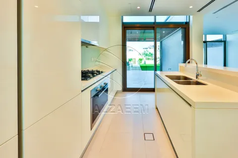 2 bedrooms Townhouse in Abu Dhabi, UAE No. 167929 6