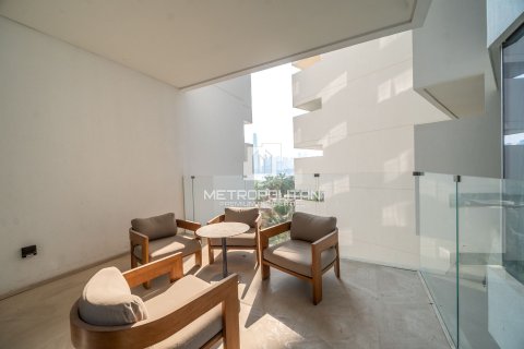 Квартира с 3 спальнями №130154 4