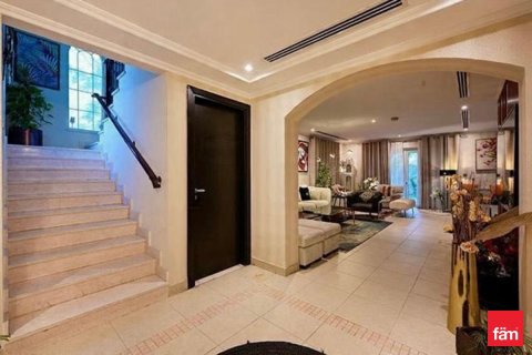 Villa de 3 dormitorios en Dubai, UAE No. 140289 12
