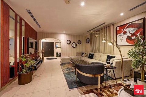 Villa de 3 dormitorios en Dubai, UAE No. 140289 6