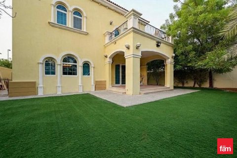 Villa de 3 dormitorios en Dubai, UAE No. 140289 3