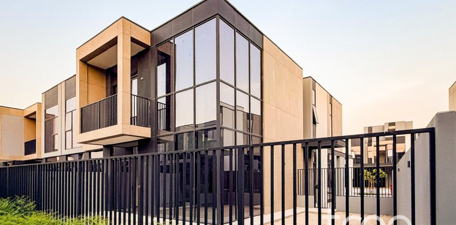 4 bedrooms Townhouse in Mudon, UAE No. 200883