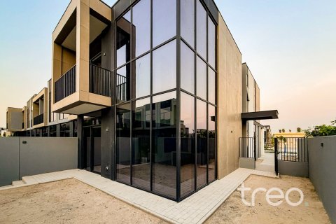 4 bedrooms Townhouse in Mudon, UAE No. 200883 9