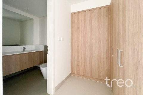4 bedrooms Villa in Dubai South (Dubai World Central), UAE No. 200887 16