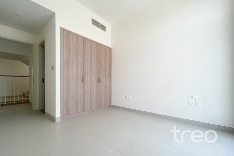 4 bedrooms Villa in Dubai South (Dubai World Central), UAE No. 200887 10