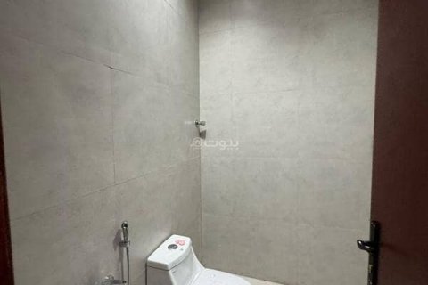 5 bedrooms Apartment in Riyadh, Saudi Arabia No. 99675 11