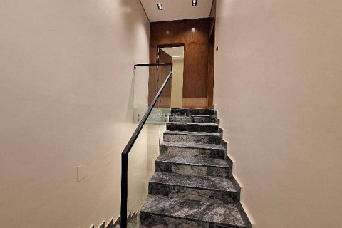 Apartment de 5 dormitorios en Riyadh, Saudi Arabia No. 99676 2