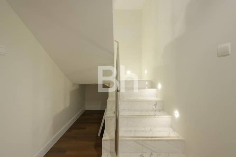 Appartement de 2 chambres  No. 113653 11