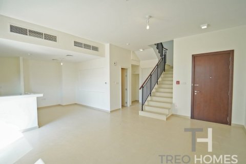 Townhouse de 3 dormitorios en Town Square, UAE No. 73939 5