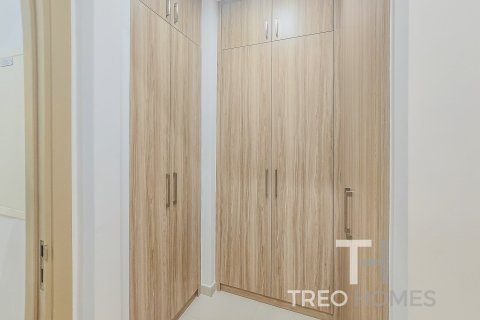 3 bedrooms Villa in Dubai, UAE No. 73938 12