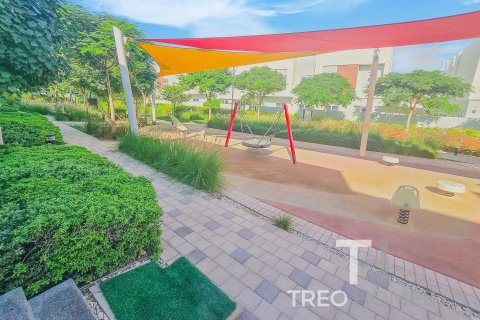 3 bedrooms Villa in Dubai, UAE No. 73938 17