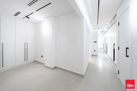 Квартира с 4 спальнями №120577 3