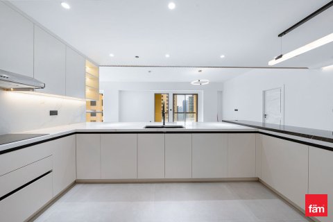 Квартира с 4 спальнями №120577 8