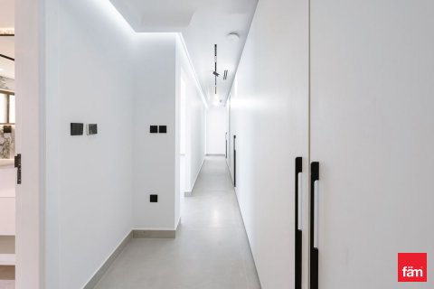 Квартира с 4 спальнями №120577 16