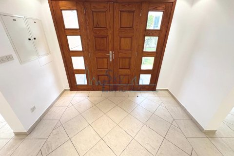 Villa de 4 dormitorios No. 125558 23