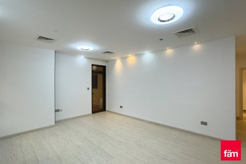 4 غرف نوم شقة  رقم 132160 22