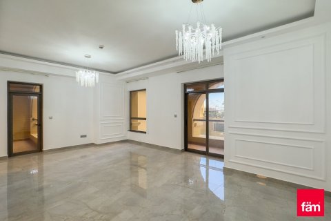 4 غرف نوم شقة  رقم 132160 5