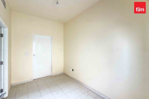 6 bedrooms Townhouse  No. 112155 16