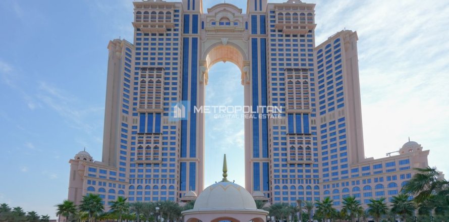 Apartment de 1 dormitorio en The Marina, UAE No. 8234
