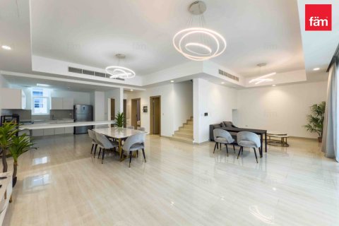 Таунхаус с 4 спальнями №126129 2