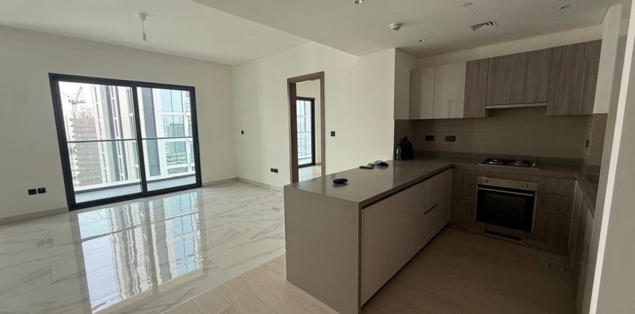 Appartement de 2 chambres à Dubai, UAE No. 155038