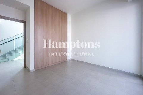 Villa de 4 dormitorios No. 119948 3