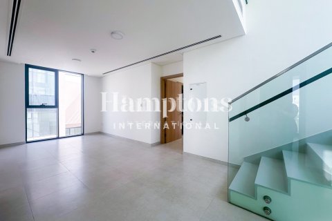 Villa de 4 dormitorios No. 119948 9