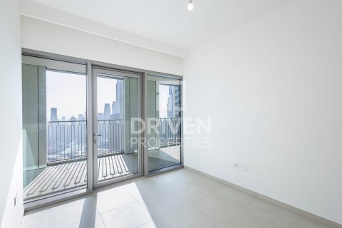 Apartment de 3 dormitorios en Downtown Views II, UAE No. 85155 5