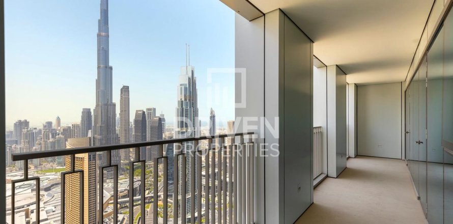 Appartement de 3 chambres à Downtown Views II, UAE No. 85160