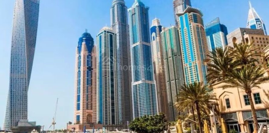 Квартира с 3 спальнями в Emirates Crown, ОАЭ №145921