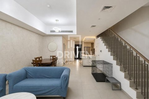 Villa de 4 chambres à District 10, UAE No. 209900 12