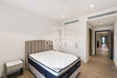 Villa de 4 chambres à Jumeirah, UAE No. 209895 7