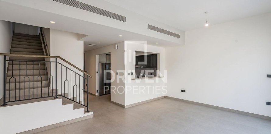 4 bedrooms Townhouse in Damac Lagoons, UAE No. 191178