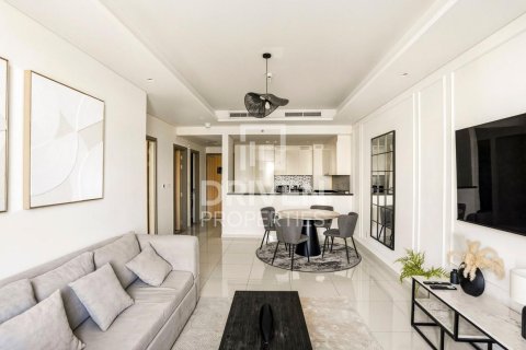 2 bedrooms Apartment in Paramount Tower Hotel & Residences, UAE No. 191179 7