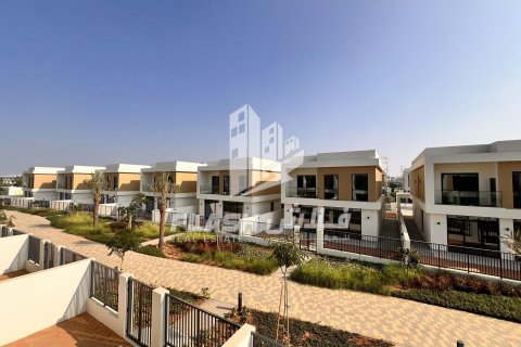 3 bedrooms Townhouse in Mina Al Arab, UAE No. 88541 6