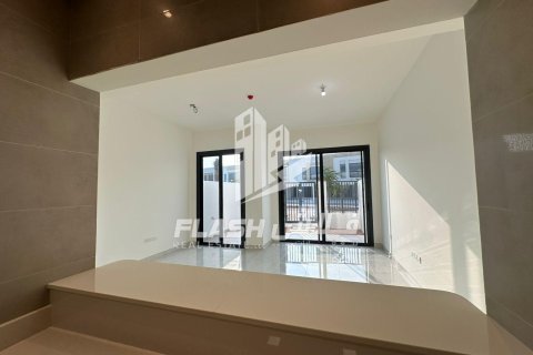 2 bedrooms Townhouse in Mina Al Arab, UAE No. 88539 10