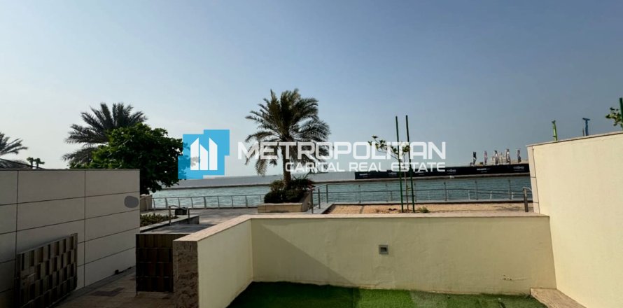 Townhouse de 3 dormitorios en Al Raha Beach, UAE No. 149951