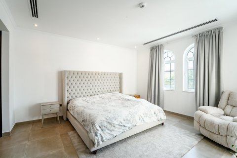 3 bedrooms Villa in Jumeirah Islands, UAE No. 183214 3