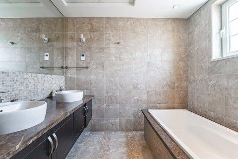 3 bedrooms Villa in Jumeirah Islands, UAE No. 183214 28