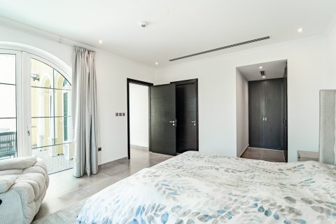 3 bedrooms Villa in Jumeirah Islands, UAE No. 183214 4