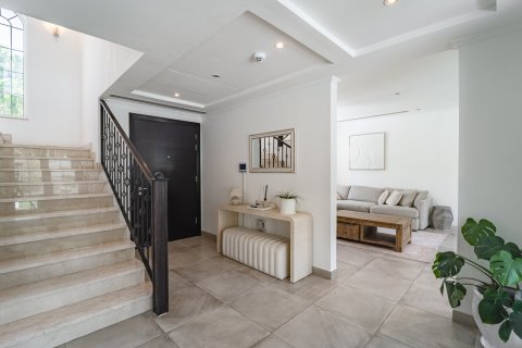 3 bedrooms Villa in Jumeirah Islands, UAE No. 183214 25
