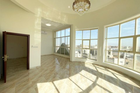 Villa de 4 dormitorios  No. 123847 4