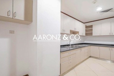 Офис 630м² в Джумейра Лейк Тауэрс, ОАЭ №155277 7
