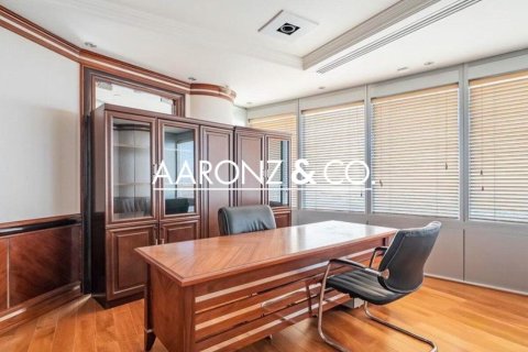 Офис 630м² в Джумейра Лейк Тауэрс, ОАЭ №155277 14