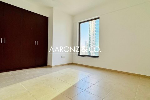 Квартира с 2 спальнями в Джумейра Бич Резиденс, ОАЭ №155279 11