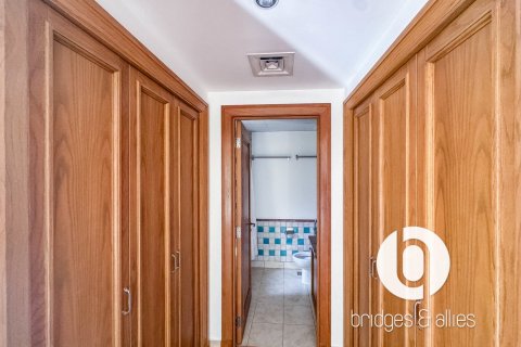 Квартира с 1 спальней в Old Town, ОАЭ №155281 4