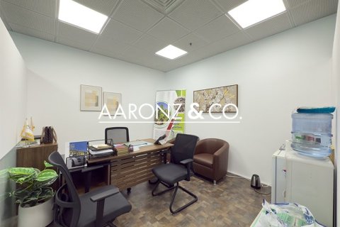 107m² Office in Business Bay, UAE No. 155278 12
